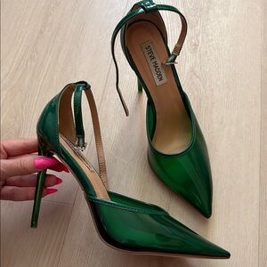 Steve Madden Emerald Green Patent Pointed Slingback Heels
